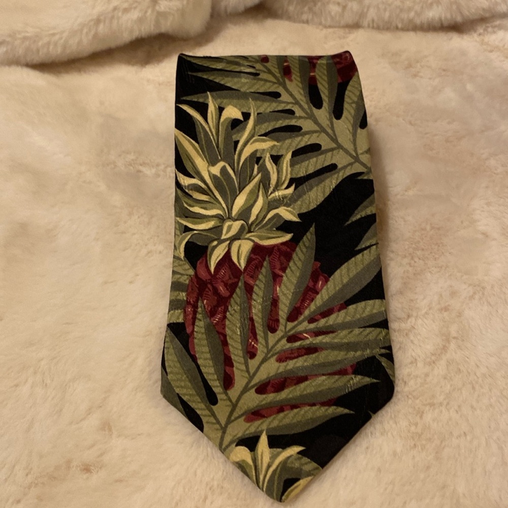 BUGATTI 100% Italian silk neck tie